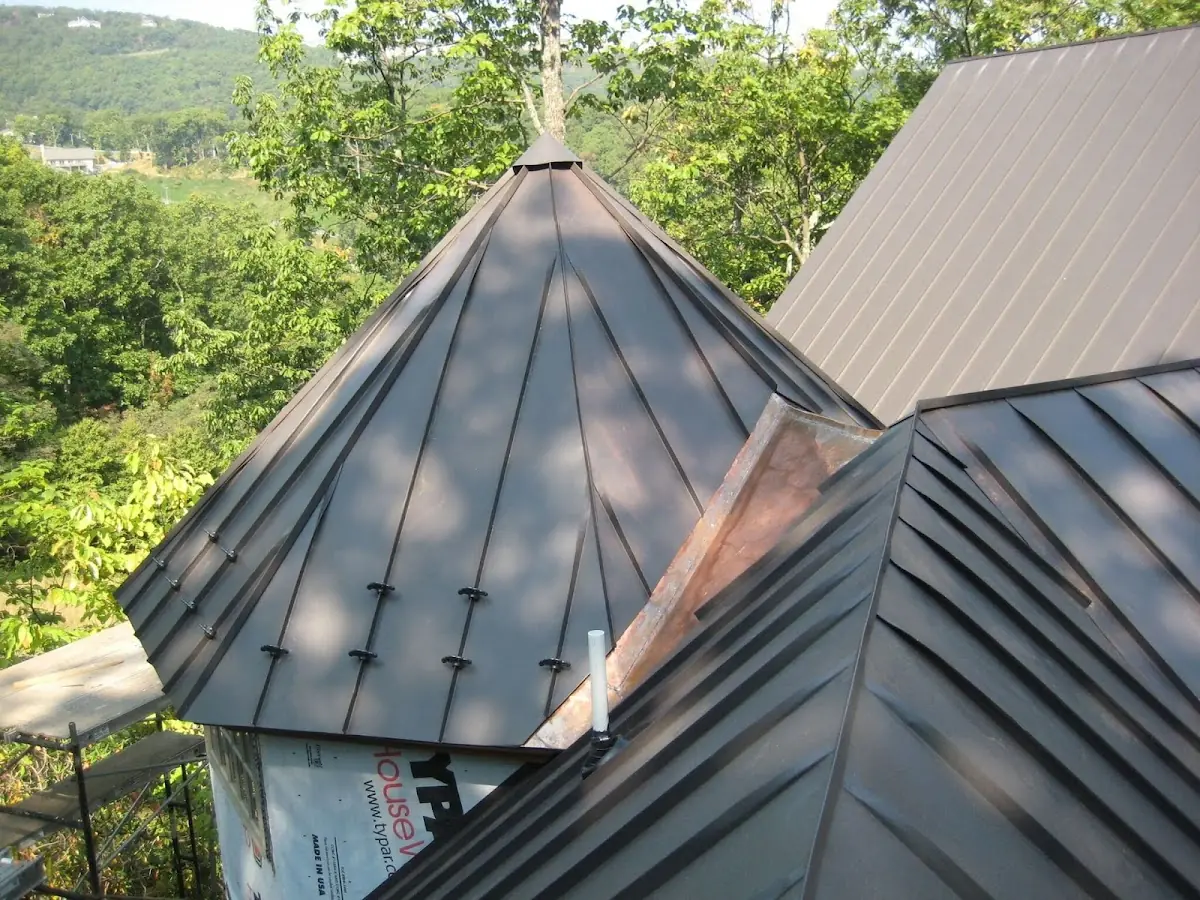 Professional Roof Tarp Installation by Craftsman Roofing in Braidwood